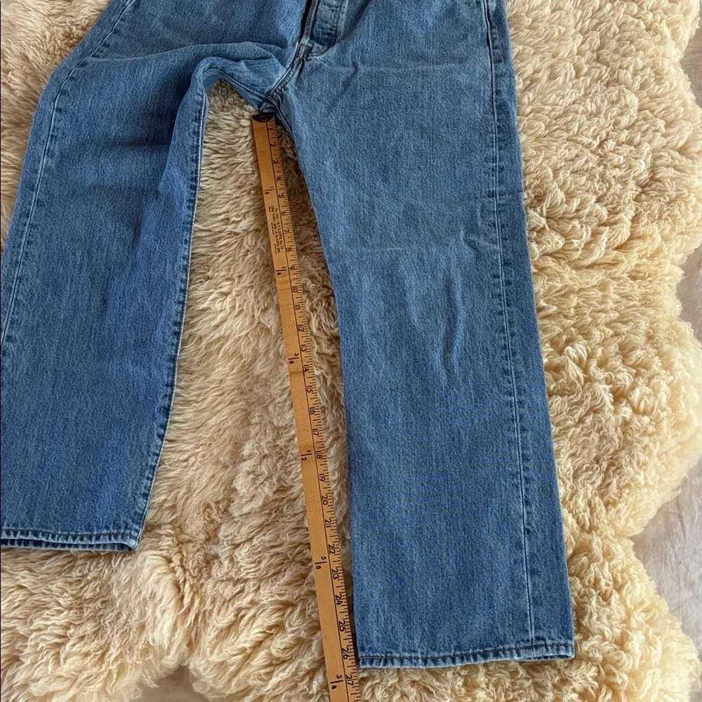 Levi’s 501 Jeans - Picture 6 of 9